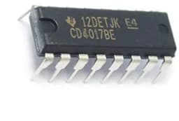 CD4017 IC